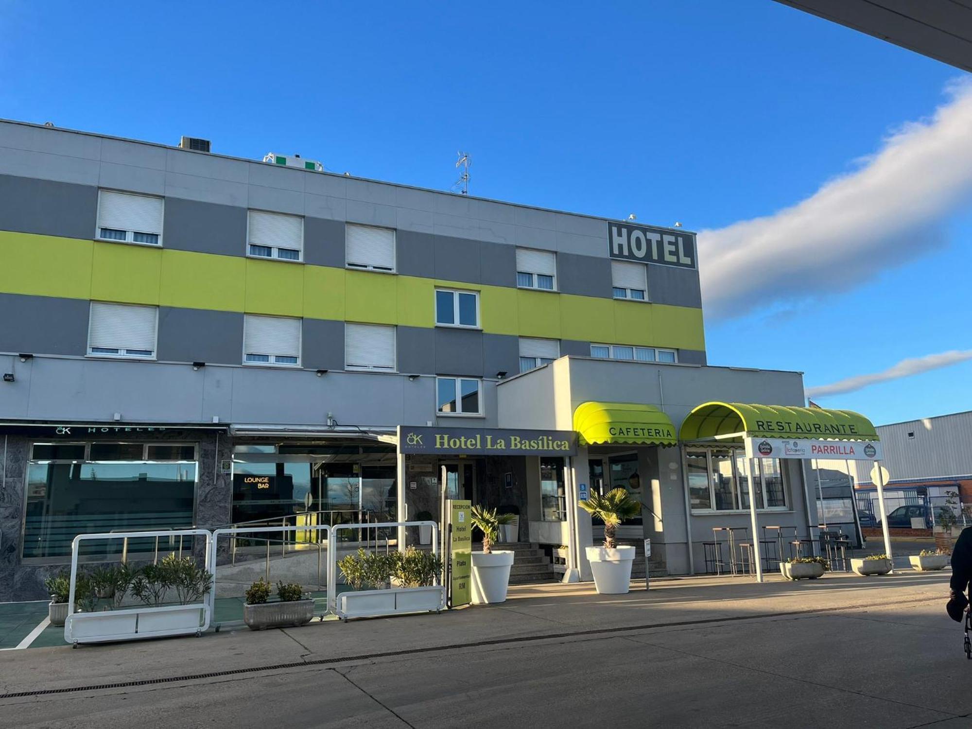 Hotel La Basilica Venta de Baños Exteriér fotografie